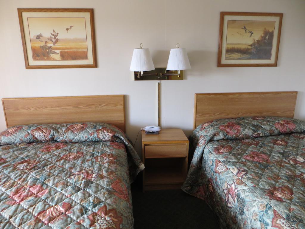 Holly Springs Pine Crest Motor Lodge חדר תמונה